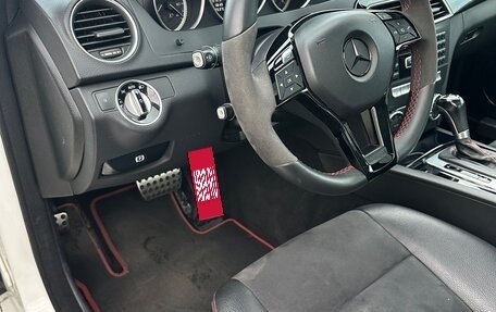 Mercedes-Benz C-Класс, 2013 год, 1 750 000 рублей, 10 фотография