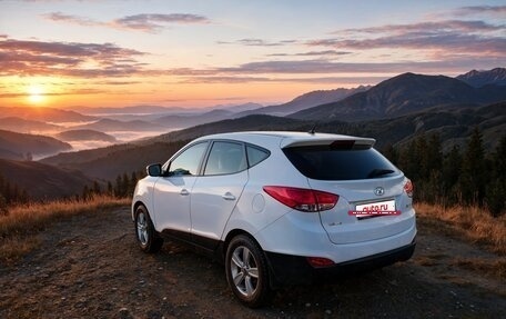 Hyundai ix35 I рестайлинг, 2013 год, 1 383 000 рублей, 4 фотография