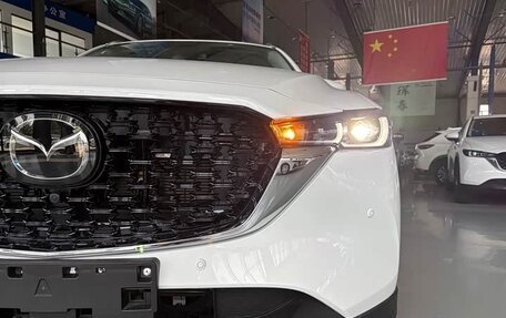 Mazda CX-5 II, 2025 год, 2 850 000 рублей, 17 фотография