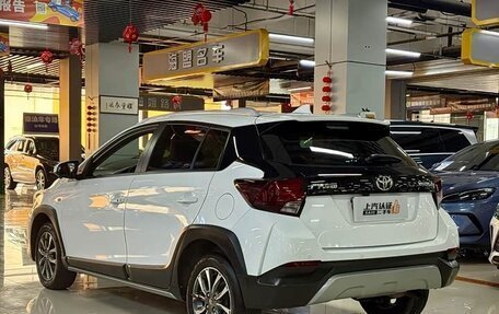 Toyota Yaris XP150 рестайлинг, 2022 год, 1 460 000 рублей, 7 фотография