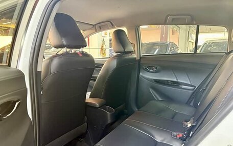 Toyota Yaris XP150 рестайлинг, 2022 год, 1 460 000 рублей, 8 фотография