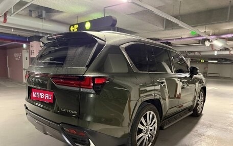 Lexus LX, 2024 год, 18 000 000 рублей, 4 фотография