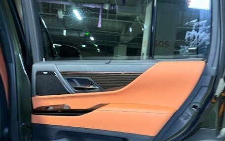 Lexus LX, 2024 год, 18 000 000 рублей, 23 фотография