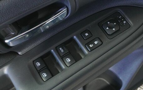 Mitsubishi Outlander III рестайлинг 3, 2015 год, 1 500 000 рублей, 14 фотография