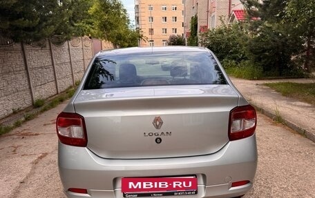 Renault Logan II, 2020 год, 900 000 рублей, 6 фотография