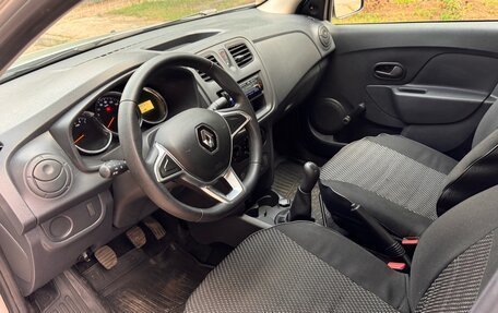 Renault Logan II, 2020 год, 900 000 рублей, 22 фотография