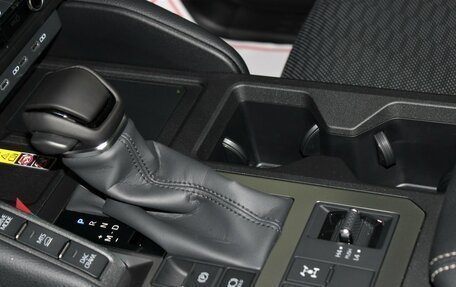 Toyota Land Cruiser Prado, 2025 год, 11 850 000 рублей, 16 фотография