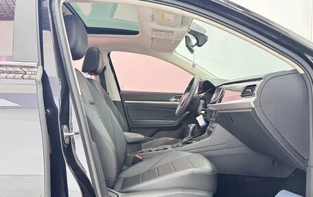 Volkswagen Lavida, 2022 год, 1 400 000 рублей, 9 фотография