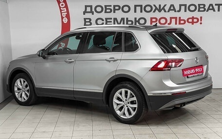 Volkswagen Tiguan II, 2017 год, 2 448 000 рублей, 7 фотография