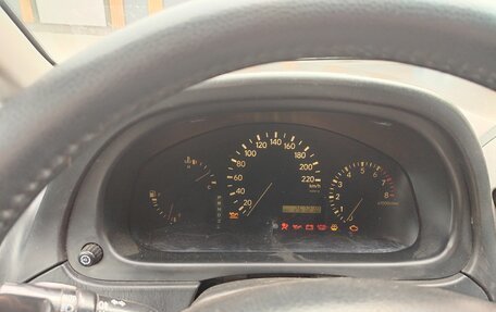 Lexus RX IV рестайлинг, 2002 год, 800 000 рублей, 5 фотография