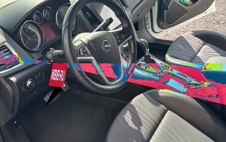 Opel Astra J, 2014 год, 1 000 000 рублей, 18 фотография