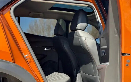 Peugeot 2008 II, 2022 год, 1 329 000 рублей, 12 фотография