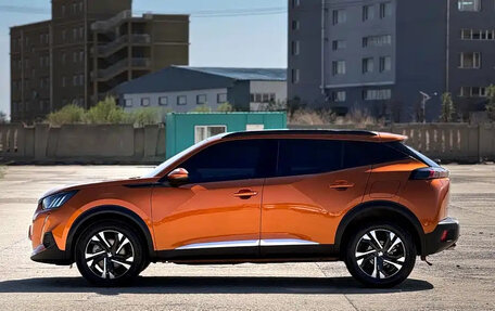 Peugeot 2008 II, 2022 год, 1 329 000 рублей, 7 фотография