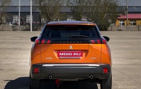 Peugeot 2008 II, 2022 год, 1 329 000 рублей, 4 фотография
