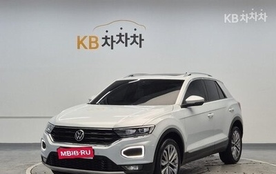 Volkswagen T-Roc I, 2021 год, 1 684 010 рублей, 1 фотография