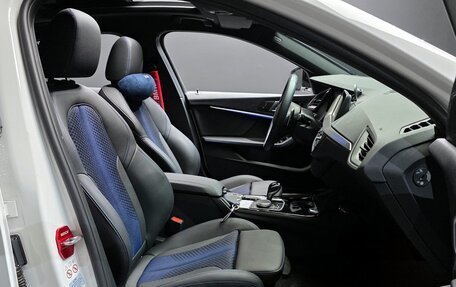 BMW 1 серия, 2023 год, 25 фотография