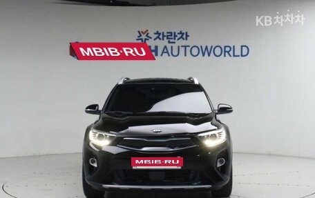 KIA Stonic, 2019 год, 1 268 010 рублей, 3 фотография