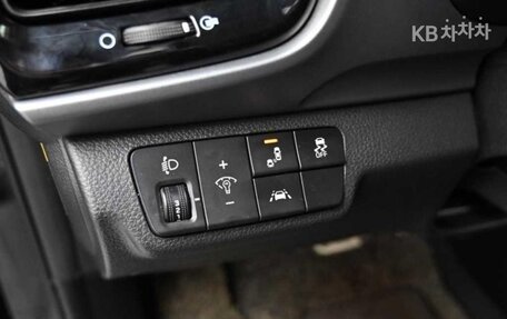 KIA Stonic, 2019 год, 1 268 010 рублей, 17 фотография
