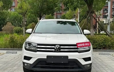 Volkswagen Tharu, 2022 год, 1 590 000 рублей, 2 фотография