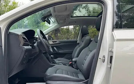 Volkswagen Tharu, 2022 год, 1 590 000 рублей, 9 фотография