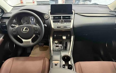 Lexus NX I, 2020 год, 3 310 000 рублей, 16 фотография