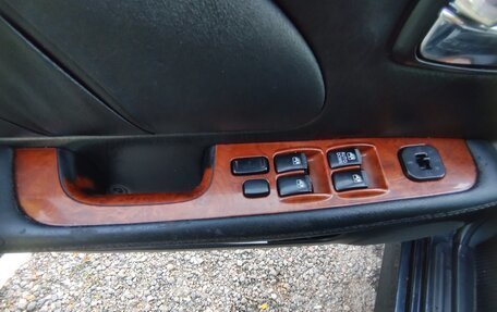 Hyundai Sonata IV рестайлинг, 2005 год, 530 000 рублей, 4 фотография