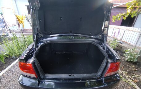 Hyundai Sonata IV рестайлинг, 2005 год, 530 000 рублей, 3 фотография