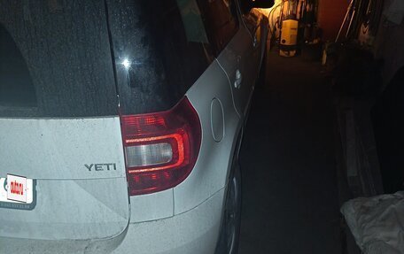 Skoda Yeti I рестайлинг, 2015 год, 1 060 000 рублей, 12 фотография