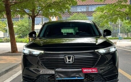 Honda Vezel, 2023 год, 1 800 000 рублей, 2 фотография
