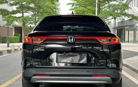 Honda Vezel, 2023 год, 1 800 000 рублей, 6 фотография