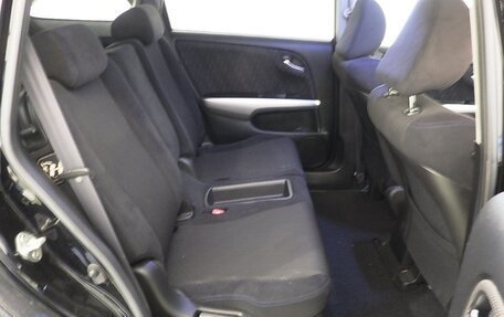 Honda Stream II, 2010 год, 922 000 рублей, 7 фотография