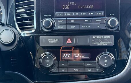 Mitsubishi Outlander III рестайлинг 3, 2017 год, 1 850 000 рублей, 23 фотография