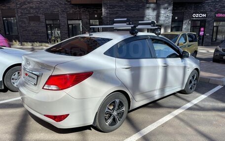 Hyundai Solaris II рестайлинг, 2015 год, 830 000 рублей, 4 фотография