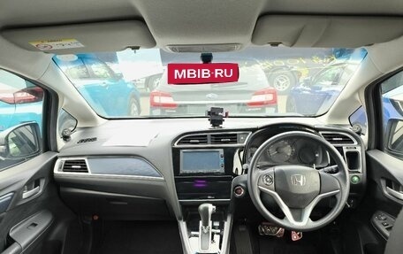 Honda Shuttle II, 2015 год, 1 160 000 рублей, 5 фотография