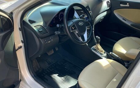 Hyundai Solaris II рестайлинг, 2015 год, 830 000 рублей, 6 фотография
