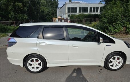 Honda Fit Shuttle I рестайлинг, 2014 год, 1 099 000 рублей, 5 фотография