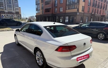 Volkswagen Passat B8 рестайлинг, 2015 год, 2 300 000 рублей, 4 фотография