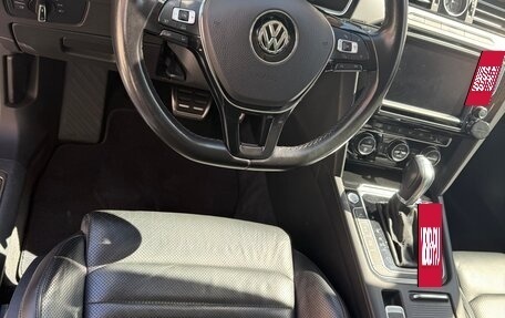Volkswagen Passat B8 рестайлинг, 2015 год, 2 300 000 рублей, 7 фотография