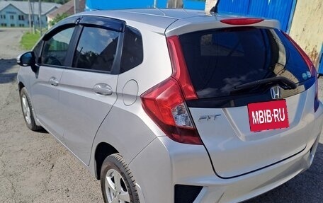 Honda Fit III, 2016 год, 800 000 рублей, 5 фотография