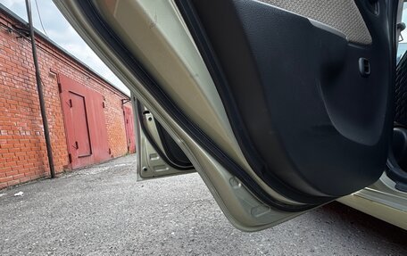 Toyota Belta, 2006 год, 399 000 рублей, 7 фотография
