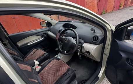 Toyota Belta, 2006 год, 399 000 рублей, 14 фотография