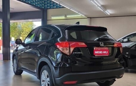 Honda Vezel, 2016 год, 1 340 000 рублей, 4 фотография