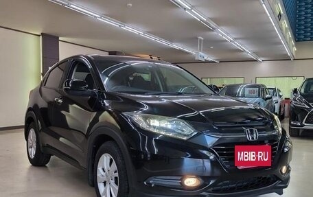 Honda Vezel, 2016 год, 1 340 000 рублей, 2 фотография