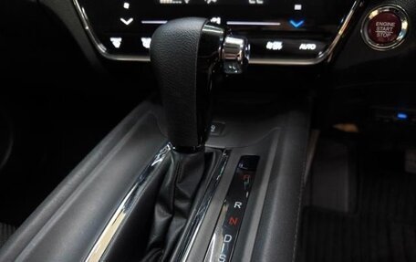 Honda Vezel, 2016 год, 1 340 000 рублей, 9 фотография