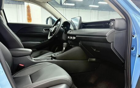 Honda Vezel, 2023 год, 1 820 000 рублей, 9 фотография
