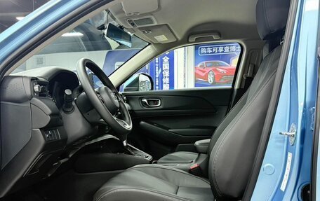 Honda Vezel, 2023 год, 1 820 000 рублей, 7 фотография