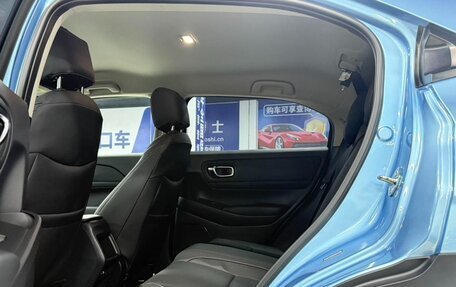 Honda Vezel, 2023 год, 1 820 000 рублей, 8 фотография