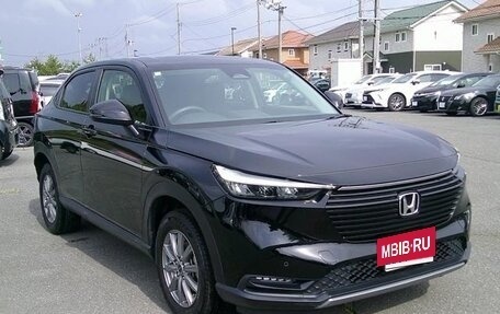 Honda Vezel, 2023 год, 1 928 000 рублей, 2 фотография