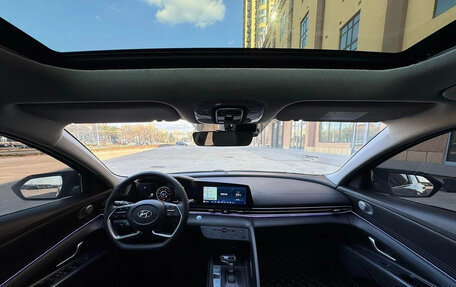 Hyundai Elantra, 2022 год, 1 278 000 рублей, 4 фотография