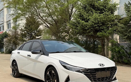 Hyundai Elantra, 2022 год, 1 280 000 рублей, 3 фотография